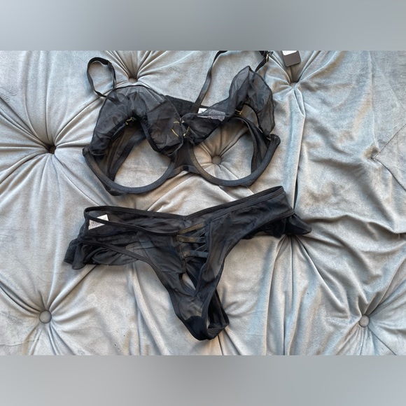 NWT Mapale Black Two Piece Lingerie size M/L - Picture 9 of 10